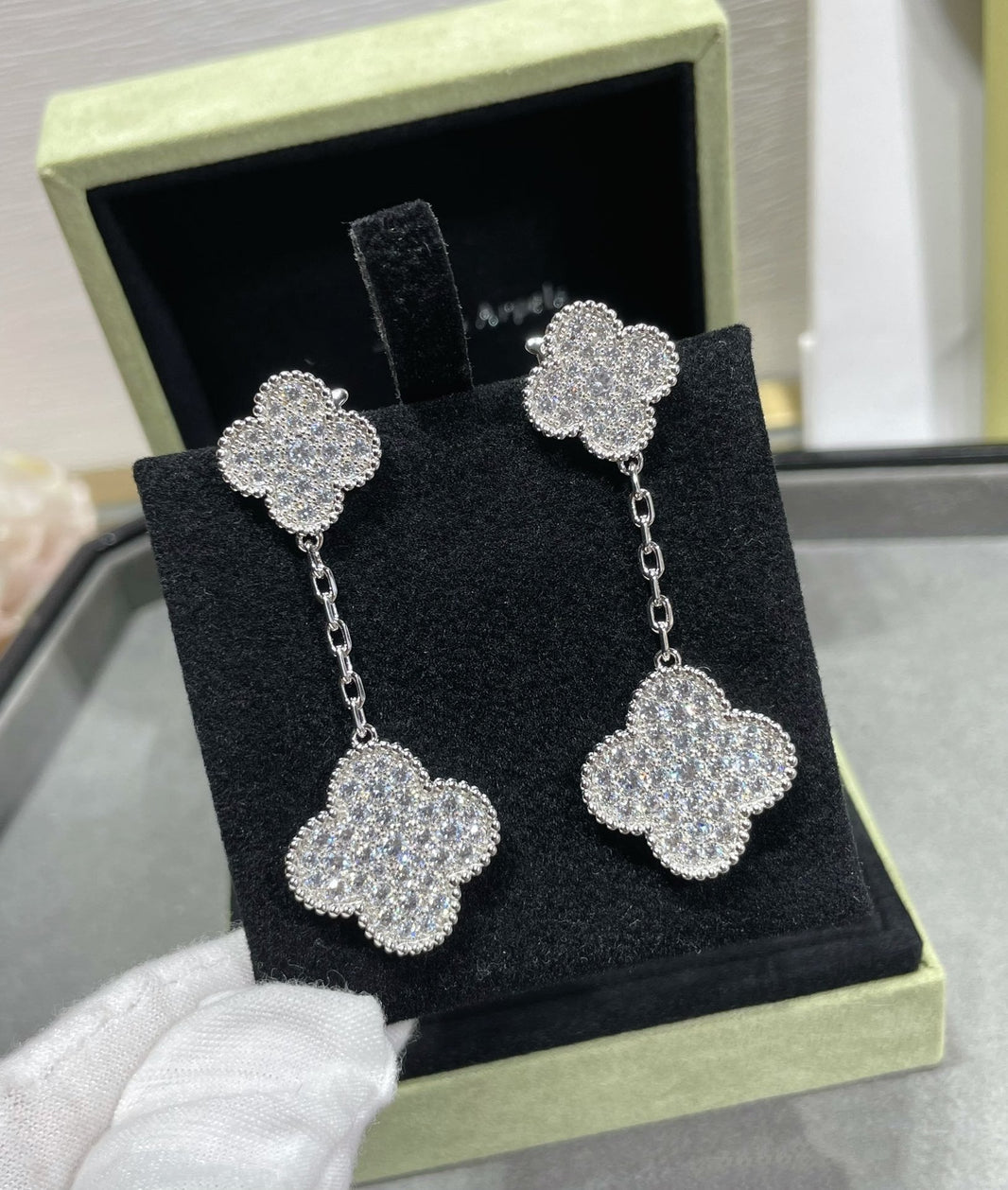 [Luna Brilliance]CLOVER 2 MOTIFS DIAMOND PAVED SILVER EARRINGS