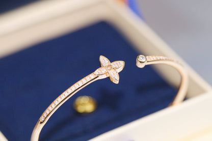 [Luna Brilliance]IDYLLE PINK GOLD OPEN BRACELET DIAMOND PAVED