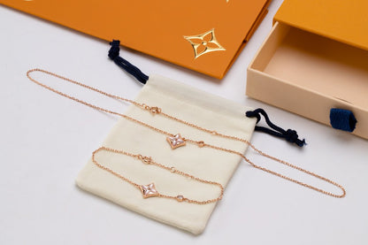 [Luna Brilliance]STAR PINK MOP 1 DIAMOND PINK GOLD NECKLACE
