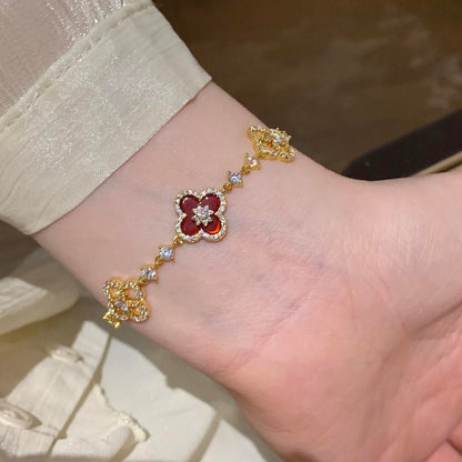 [Luna Brilliance]CLOVER 5 MOTIF PINK BLUE RED WHITE BRACELET