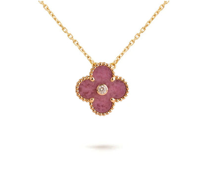 [Luna Brilliance]CLOVER 15MM CHRISTMAS LIMITED EDITION SINGLE FLOWER NECKLACE