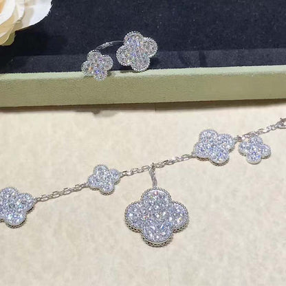 [Luna Brilliance]CLOVER 6 MOTIFS SILVER DIAMOND BRACELET
