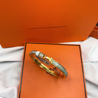 [Luna Brilliance]CLASSIC HM CLIC GREEN 8MM ENAMEL BRACELET